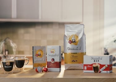 Az Omnia kávézóban ülő emberek